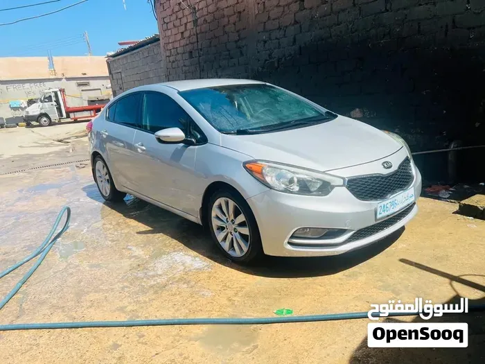 Kia K3 2015 photo 4