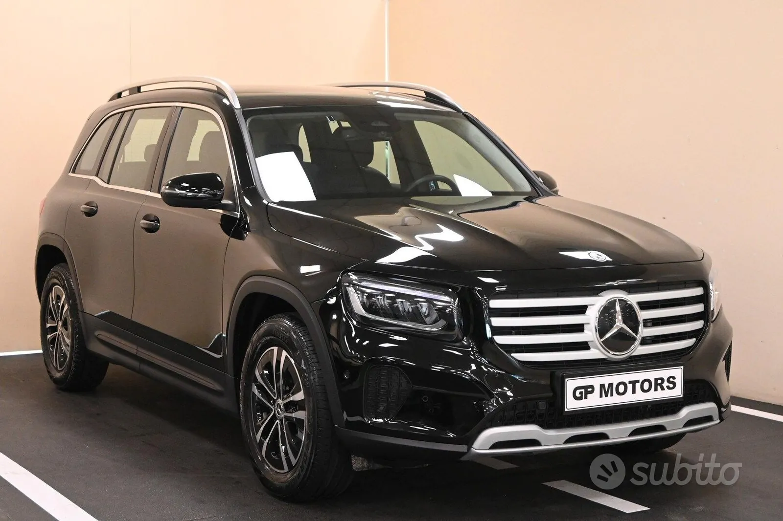 Mercedes-Benz Glb