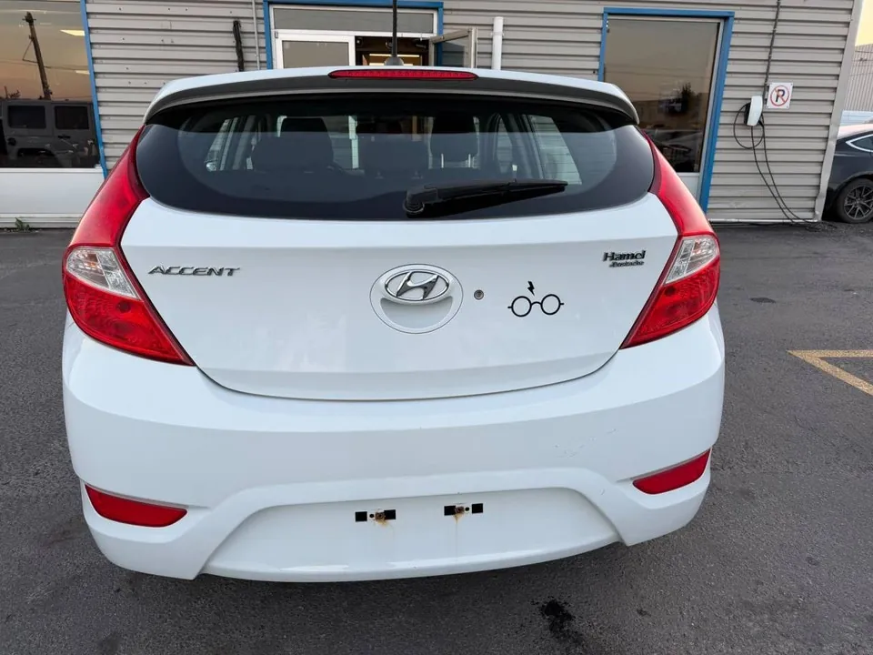 Hyundai Accent 2017 photo 5