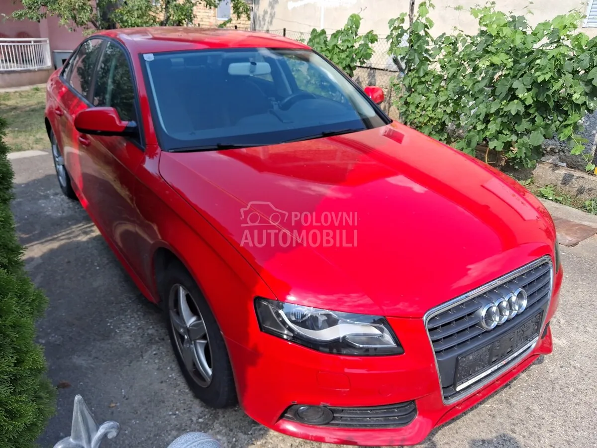 Audi A4 2010 photo 3