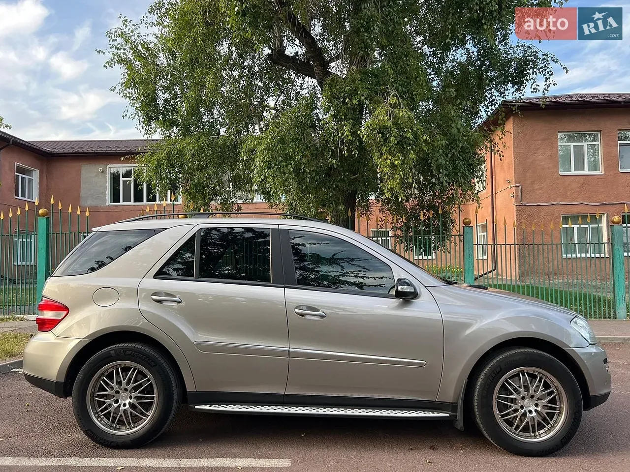 Mercedes-Benz M-Class 2007 photo 4