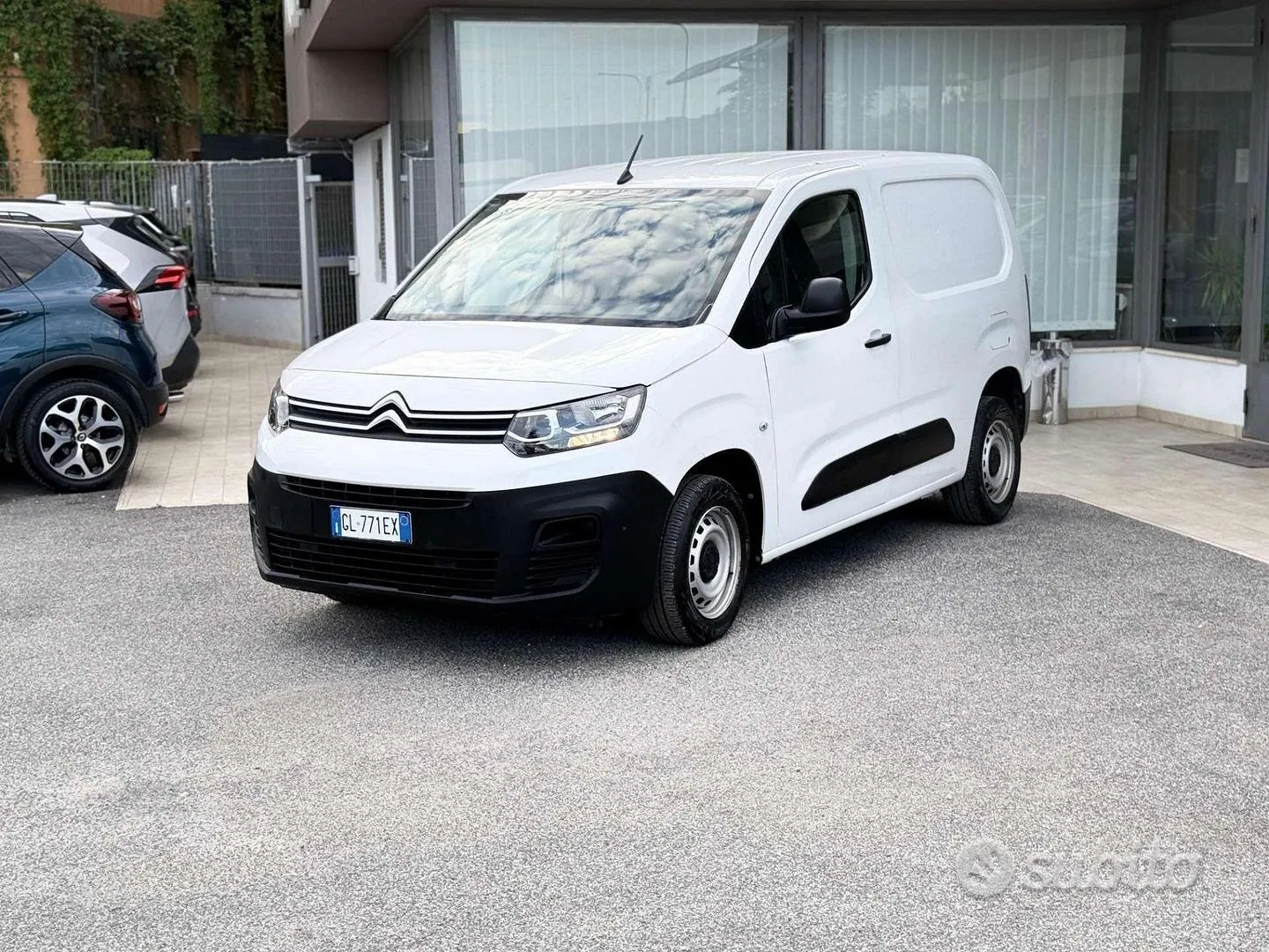 Citroen Berlingo 2022 photo 3