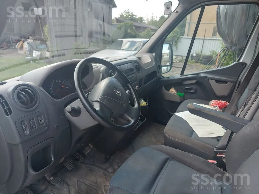 Renault Master 2012 photo 3