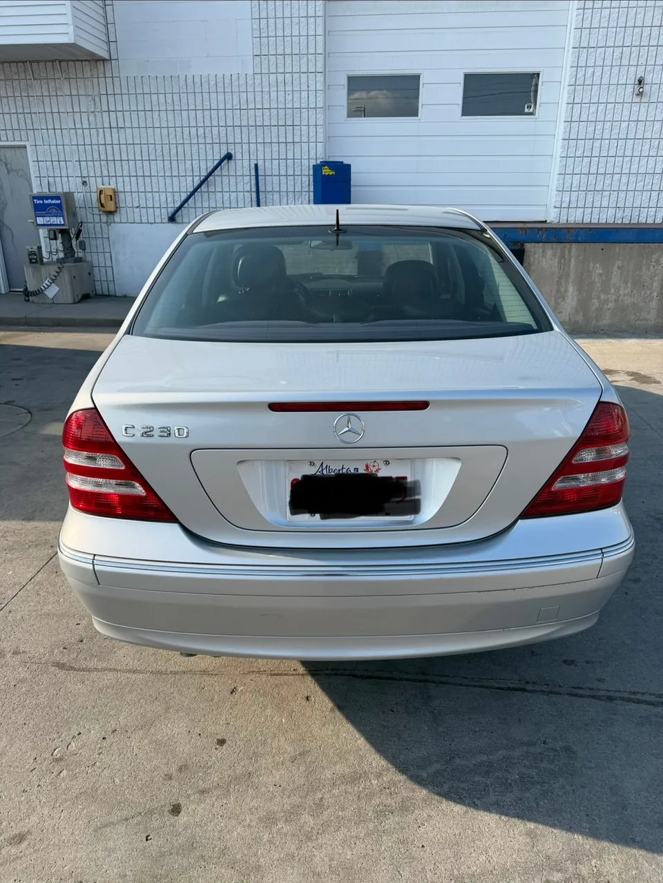 Mercedes-Benz C-Class 2006 photo 2