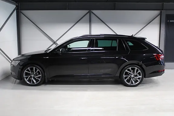Skoda Superb 2017 photo 4