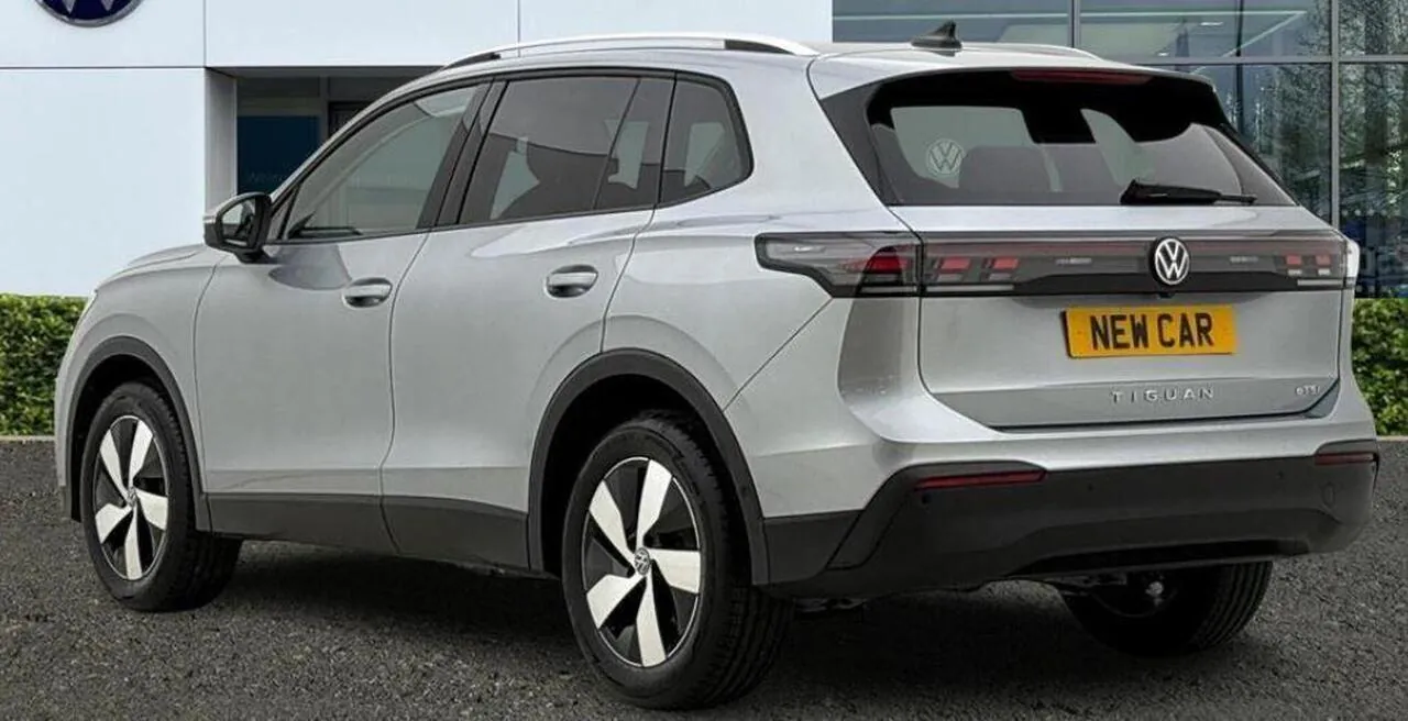 Volkswagen Tiguan 2026 photo 2