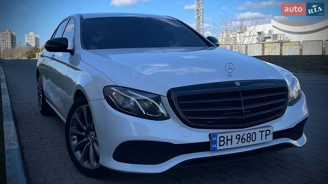 Mercedes-Benz E-Class 2016 photo 4