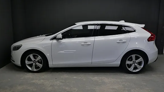Volvo V40 2013 photo 5