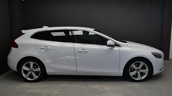 Volvo V40 2013 photo 3