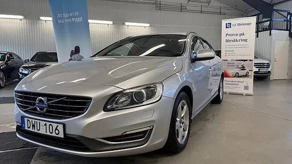 Volvo V60 2015 photo 4