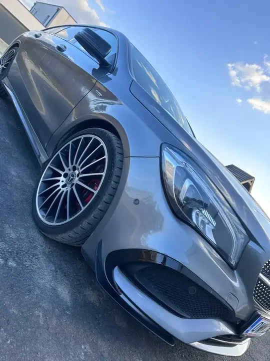 Mercedes-Benz Cla 2018 photo 2