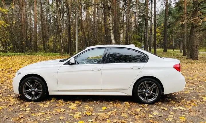 BMW 318 2017 photo 5