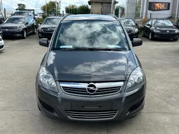 Opel Zafira 2011 photo 2