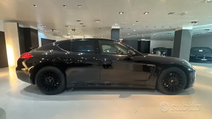 Porsche Panamera 2015 photo 4