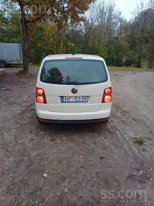 Volkswagen Touran 2007 photo 5