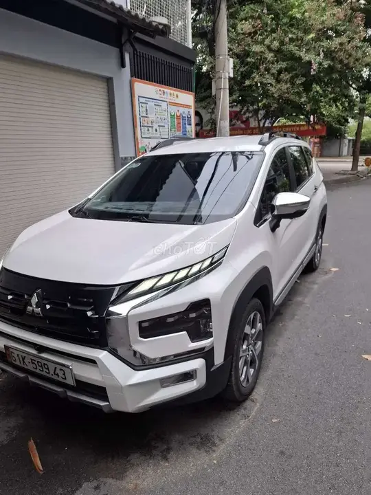 Mitsubishi Xpander Cross 2025 photo 4