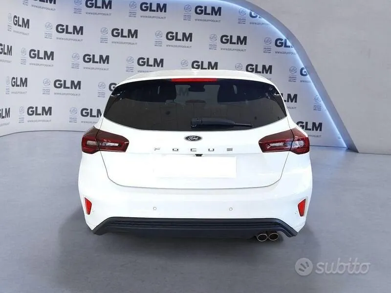 Ford Focus 2025 photo 4