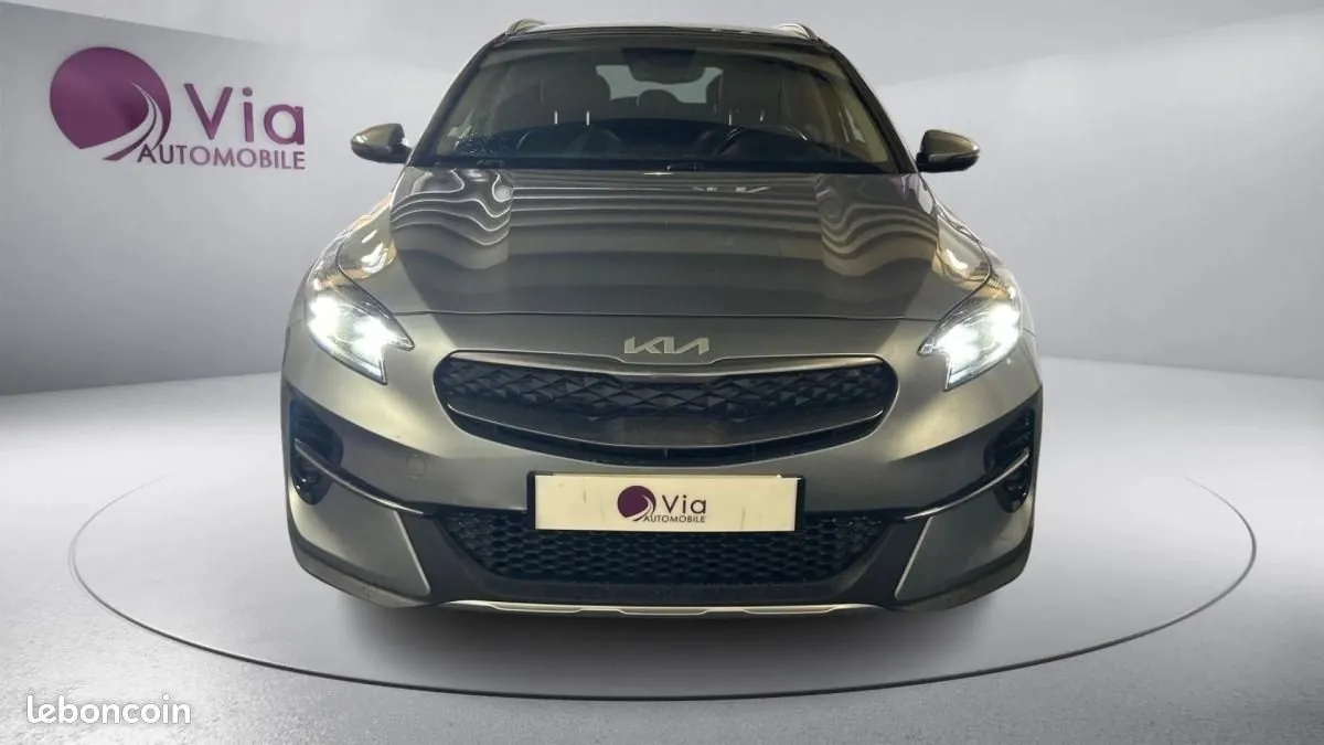 Kia Xceed 2021 photo 2