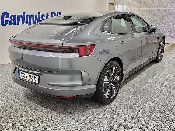 Polestar 4 2025 photo 4