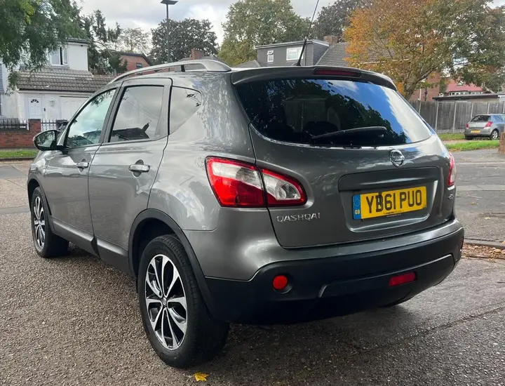 Nissan Qashqai 2012 photo 4