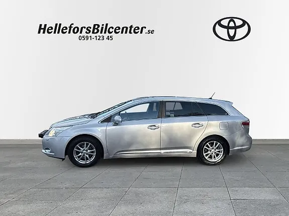 Toyota Avensis 2011 photo 3