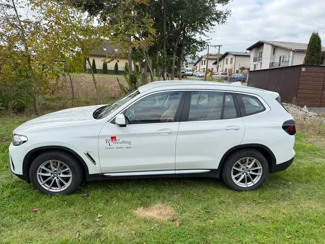 BMW X3 2021 photo 3