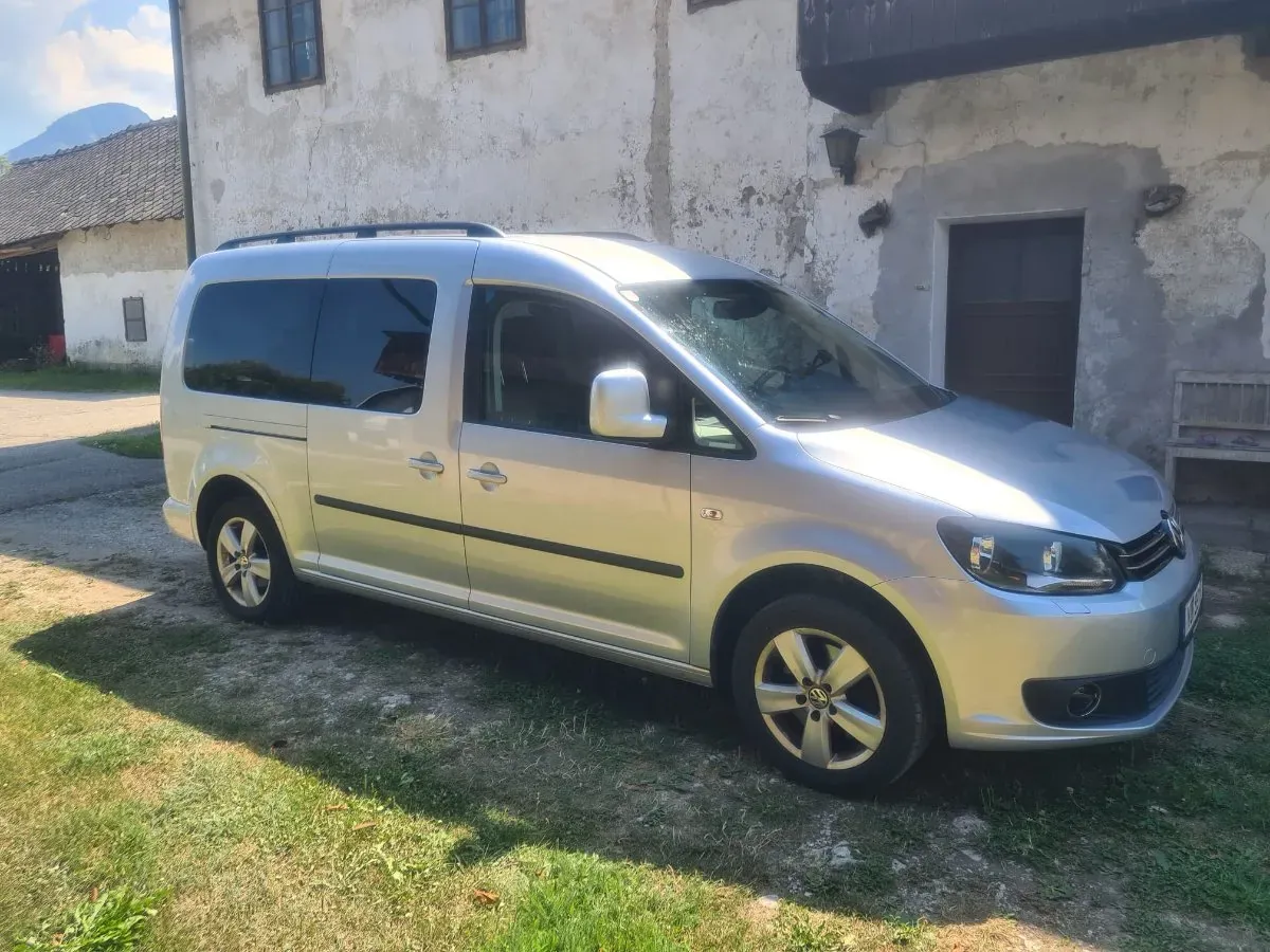Volkswagen Caddy 2011 photo 3