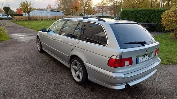 BMW 525D 2002 photo 2