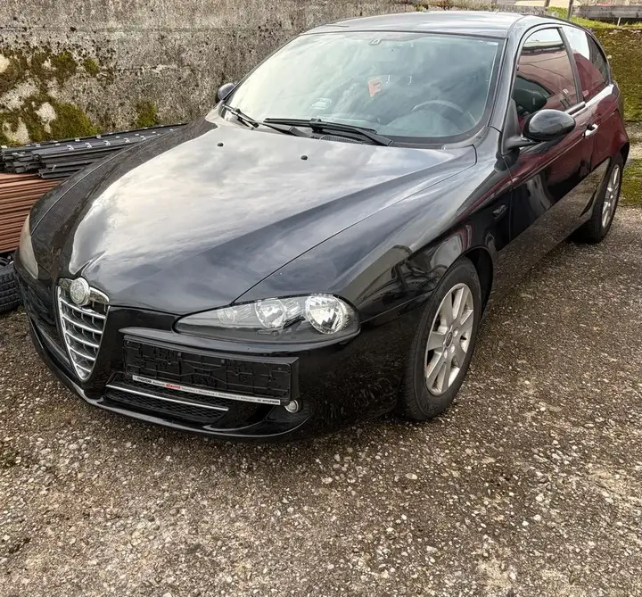 Alfa Romeo 147