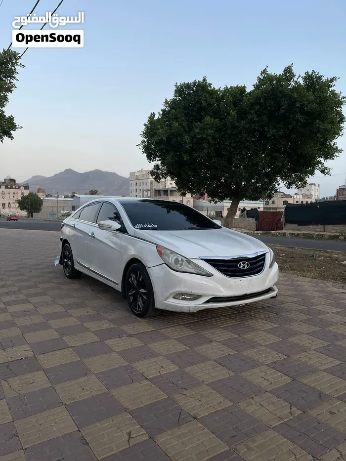 Hyundai Sonata 2012 photo 3