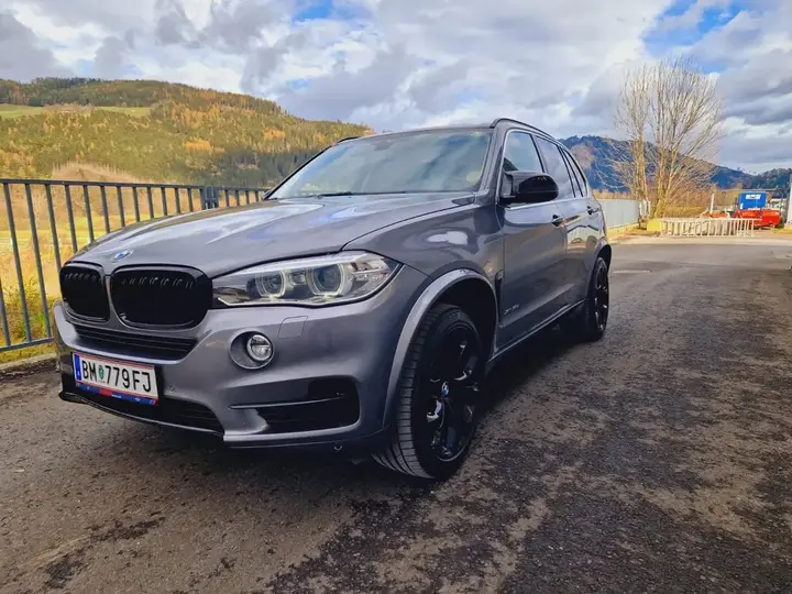 BMW X5 2014 photo 2
