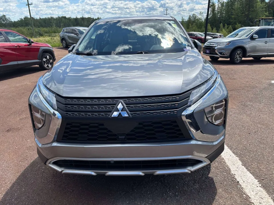 Mitsubishi Eclipse Cross 2025 photo 2