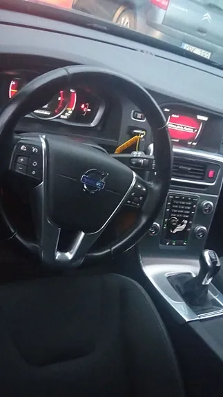 Volvo V60 2015 photo 5