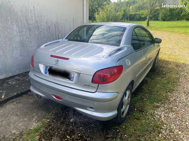 Peugeot 206 2005 photo 3