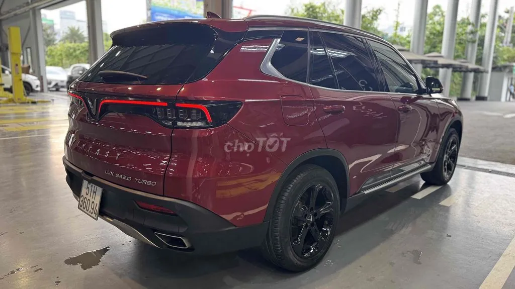 Vinfast Lux Sa2.0 2019 photo 4