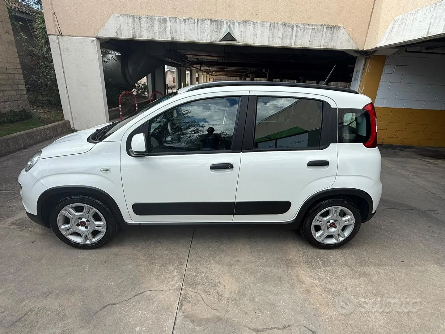 Fiat Panda 2023 photo 2