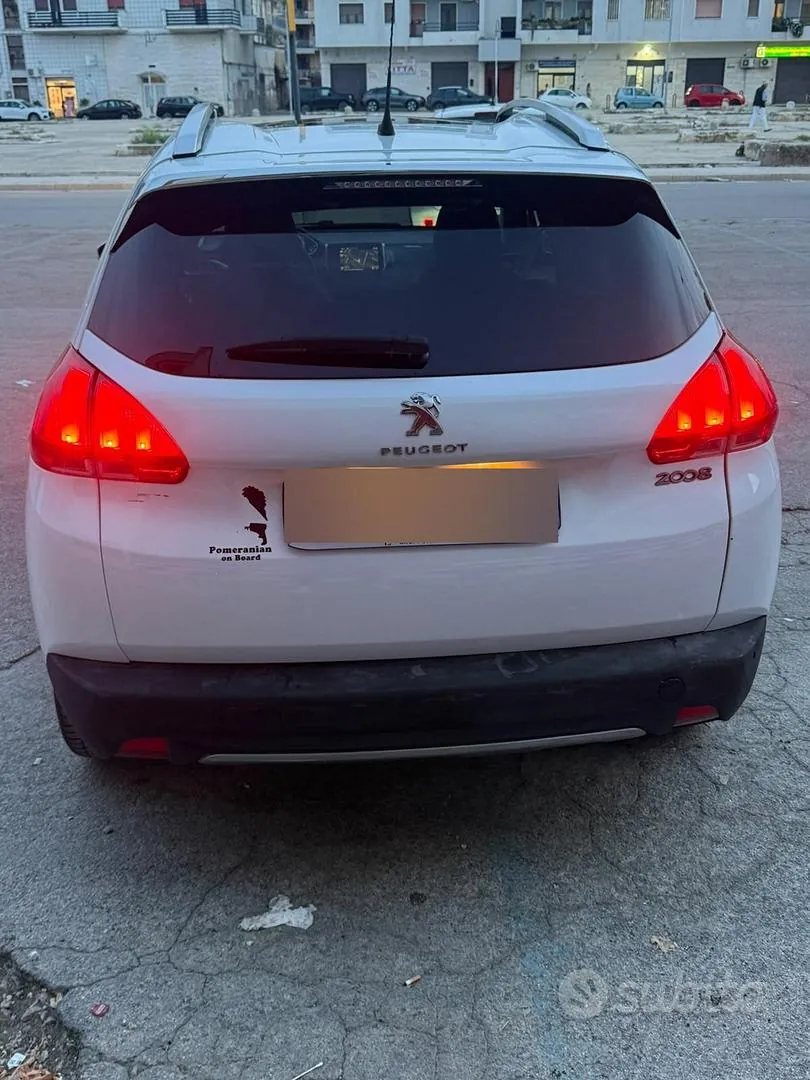 Peugeot 2008 2016 photo 2