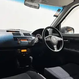 Suzuki Swift 2010 photo 4