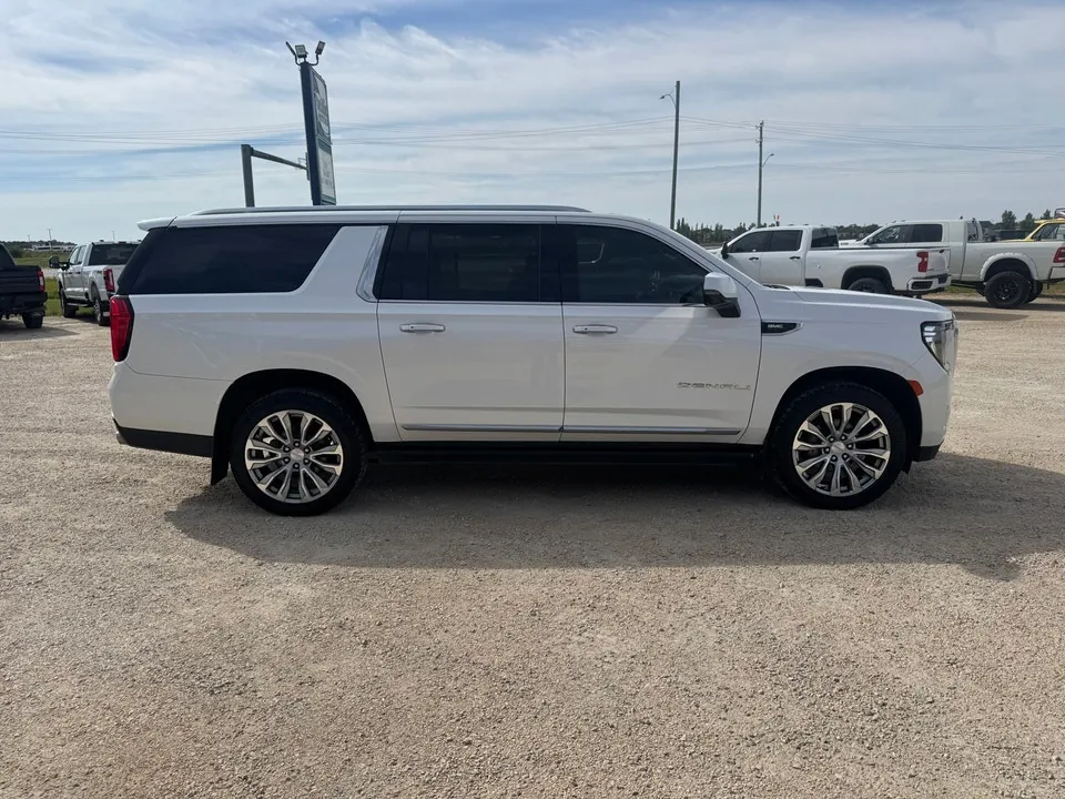 GMC Yukon Xl 2021 photo 3