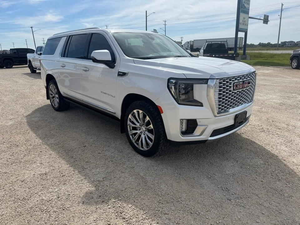 GMC Yukon Xl 2021 photo 4