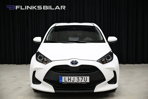 Toyota Yaris 2023 photo 5