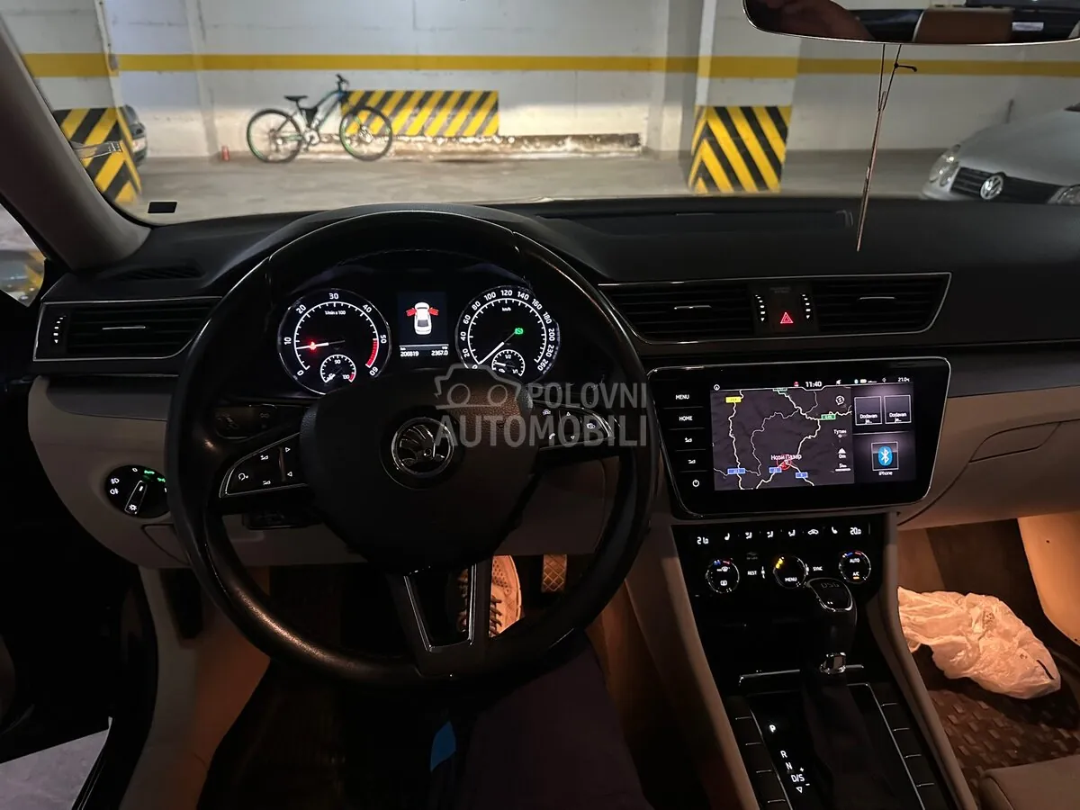 Skoda Superb 2017 photo 4