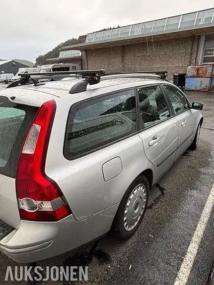 Volvo V50 2005 photo 4