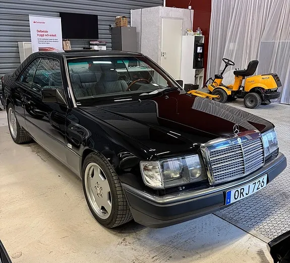 Mercedes-Benz 230 Ce 1990 photo 3