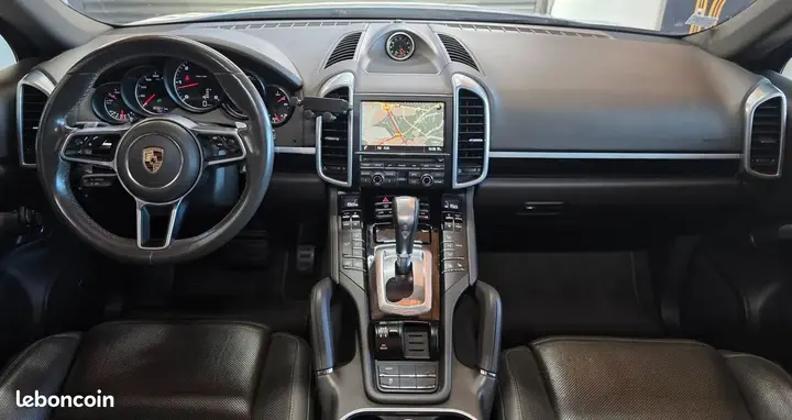Porsche Cayenne 2016 photo 3