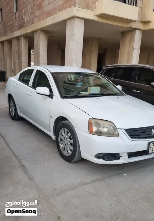 Mitsubishi Galant