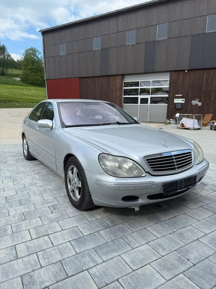 Mercedes-Benz S 500