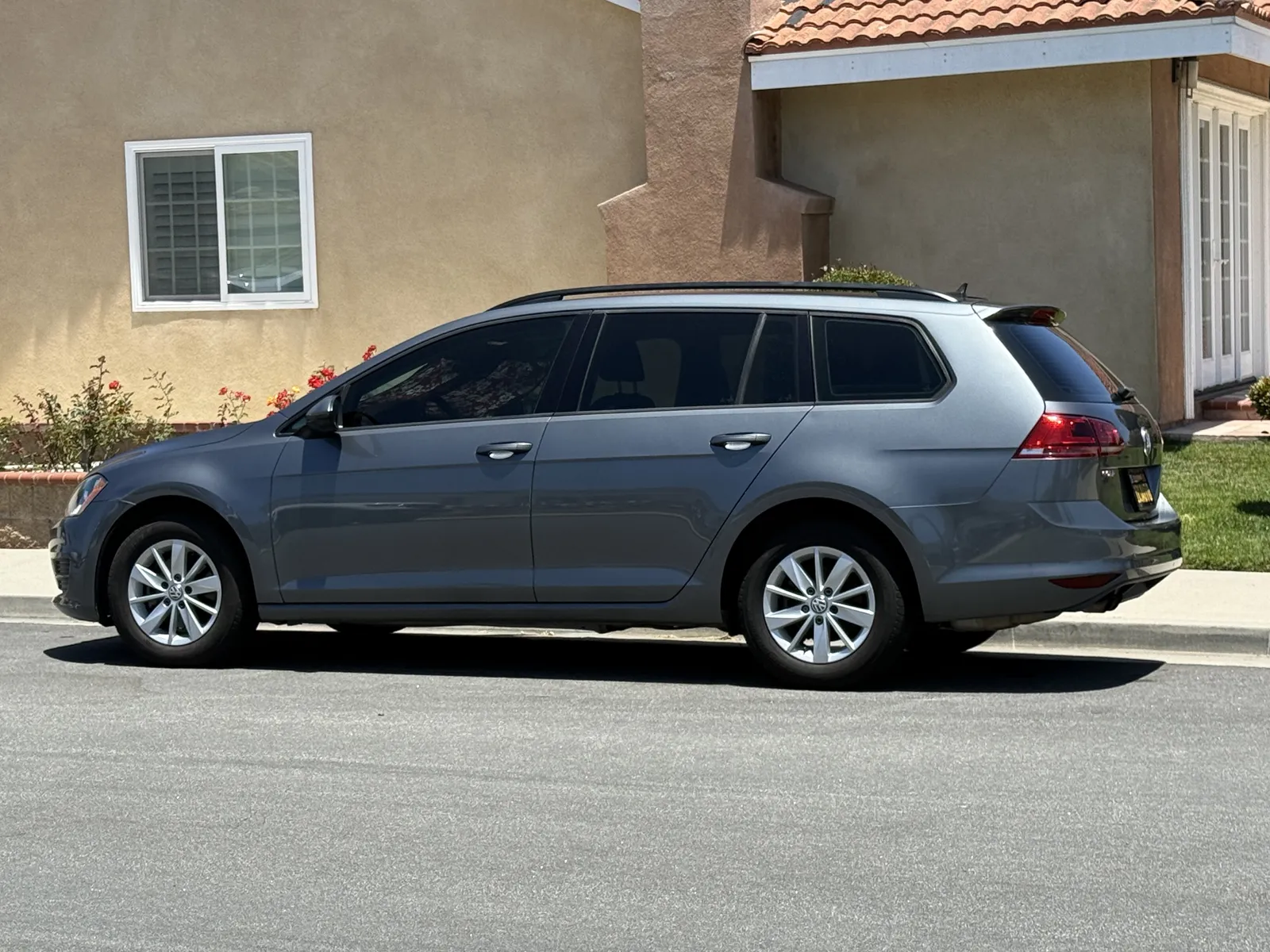 Volkswagen Golf Sportwagen