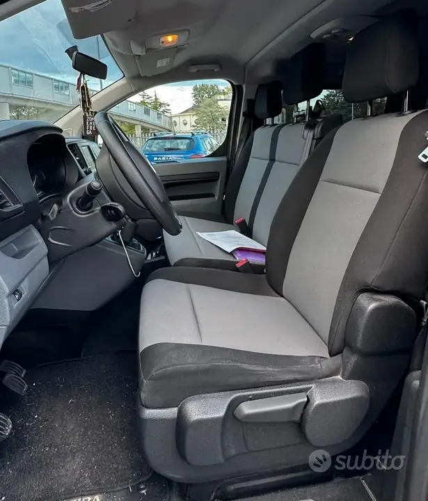Opel Vivaro 2021 photo 3