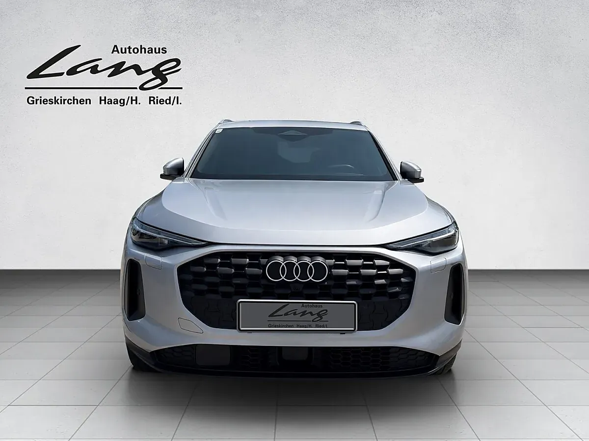 Audi Q5 2025 photo 2